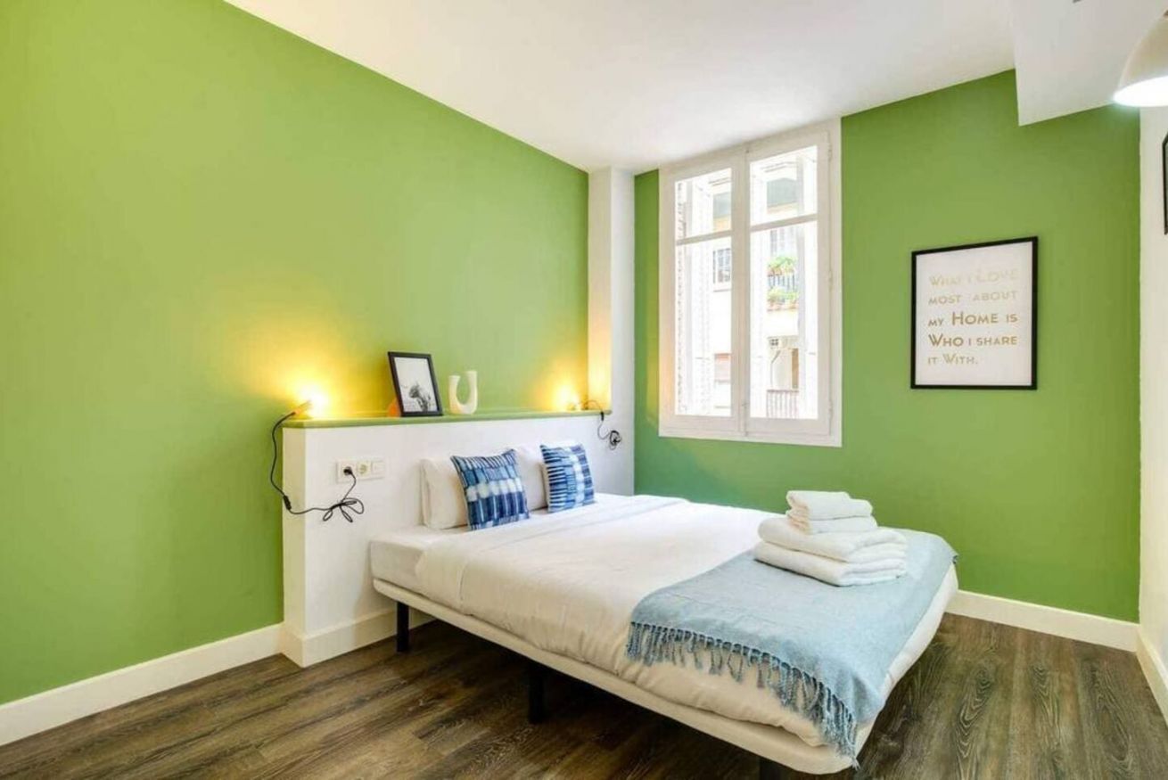 1 bedroom, iron/ironing board, travel crib, free WiFi