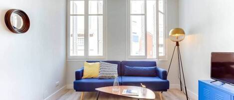 Smart-tv en een kantoor