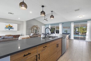 Interior - Heated pool - Sleeps 8 - Cozy and Serene - Stars Vacation Rentals (Cape Coral)