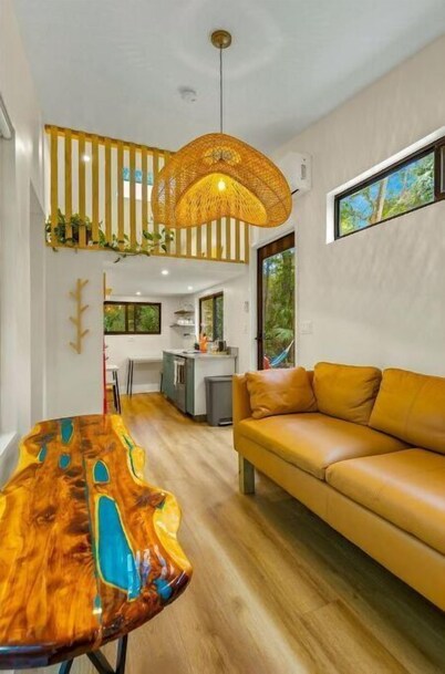 Palm Tree Getaway