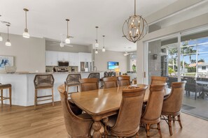 Dining - Waterfront Escape Awaits, Marco's Best Kept Secret (Marco Island)