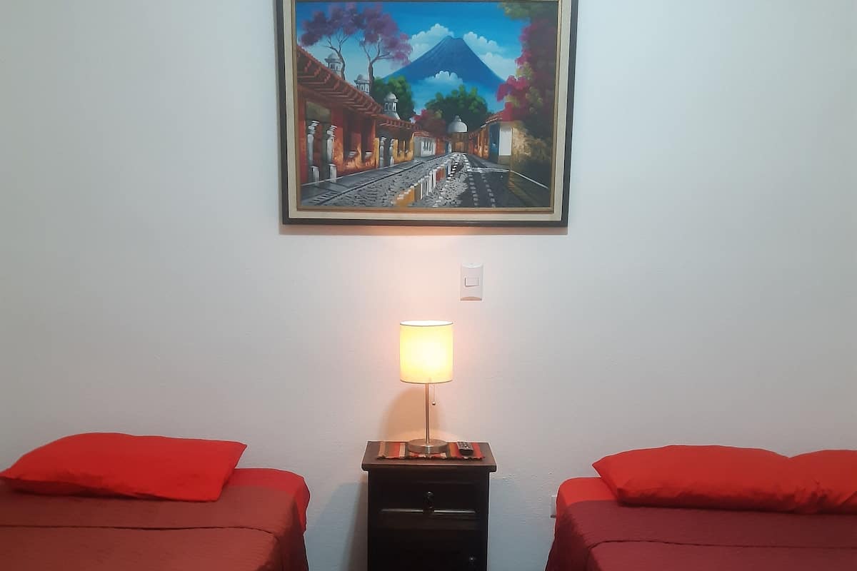 Basic Single Room | Free WiFi