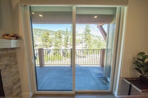 Interior - Keystone Summer Escape | Lake + Views (Keystone)