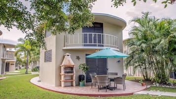 Chalet | Outdoor dining