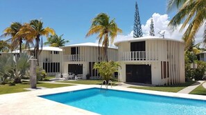 Chalet | Pool | 2 outdoor pools