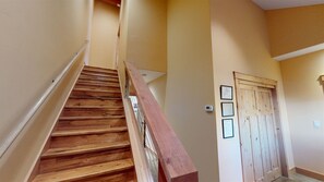 Interior - Cinnamon Mountain Getaway (Crested Butte)