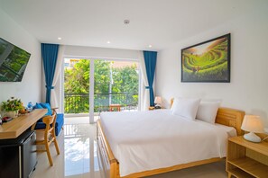 Deluxe Double Room, 1 King Bed, Balcony, City View | Balcony view - White House Central Villa (Da Nang)