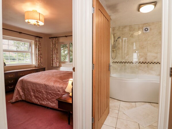 3 bedrooms, individually decorated, individually furnished, free WiFi - Thwaite How (Keswick)
