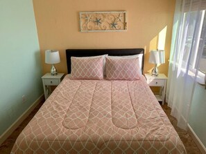 1 bedroom, iron/ironing board, WiFi, bed sheets