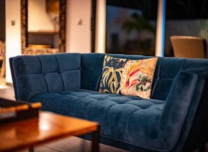 En 32-tommers LED-TV med kabel-kanaler