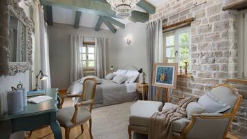 5 Schlafzimmer, Zimmersafe, Bügeleisen/Bügelbrett, kostenloses WLAN