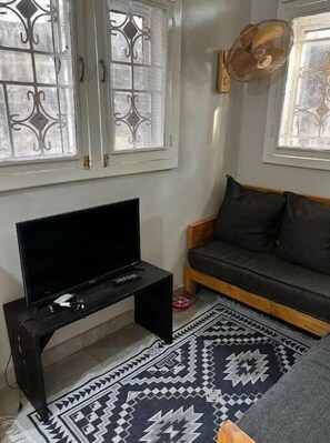 Televisión y reproductor de DVD 