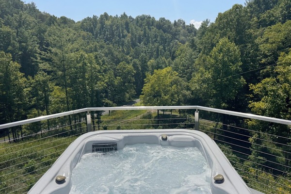 Outdoor spa tub