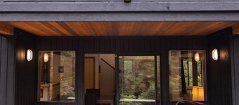 Starlight Retreat-Hot Tub, OD Shower, Cold Plunge!