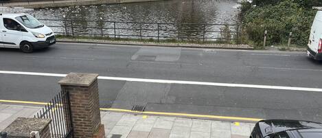 Apartment, 1 Twin Bed | Property grounds