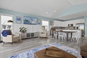 Dining - Modern Sound Front Townhome 1 mile to Surf City Pier - Golf Cart & Beach Access! (Surf City)