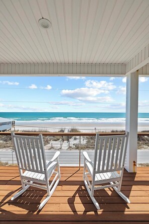 Property grounds - Ocean views from every room w/ Elevator & Private Beach Access! Linens included (Surf City)