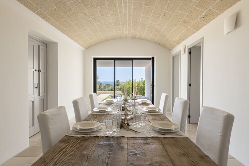 Finamore - Panoramic villa with sea view, pool, forest, 4-5 bedrooms, Monopoli