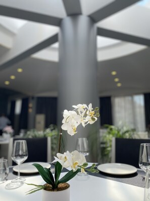 Restaurant - ATRIUM DELUXE RESORT (Golem)