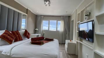 Deluxe-Suite | Hochwertige Bettwaren, individuell dekoriert, individuell eingerichtet