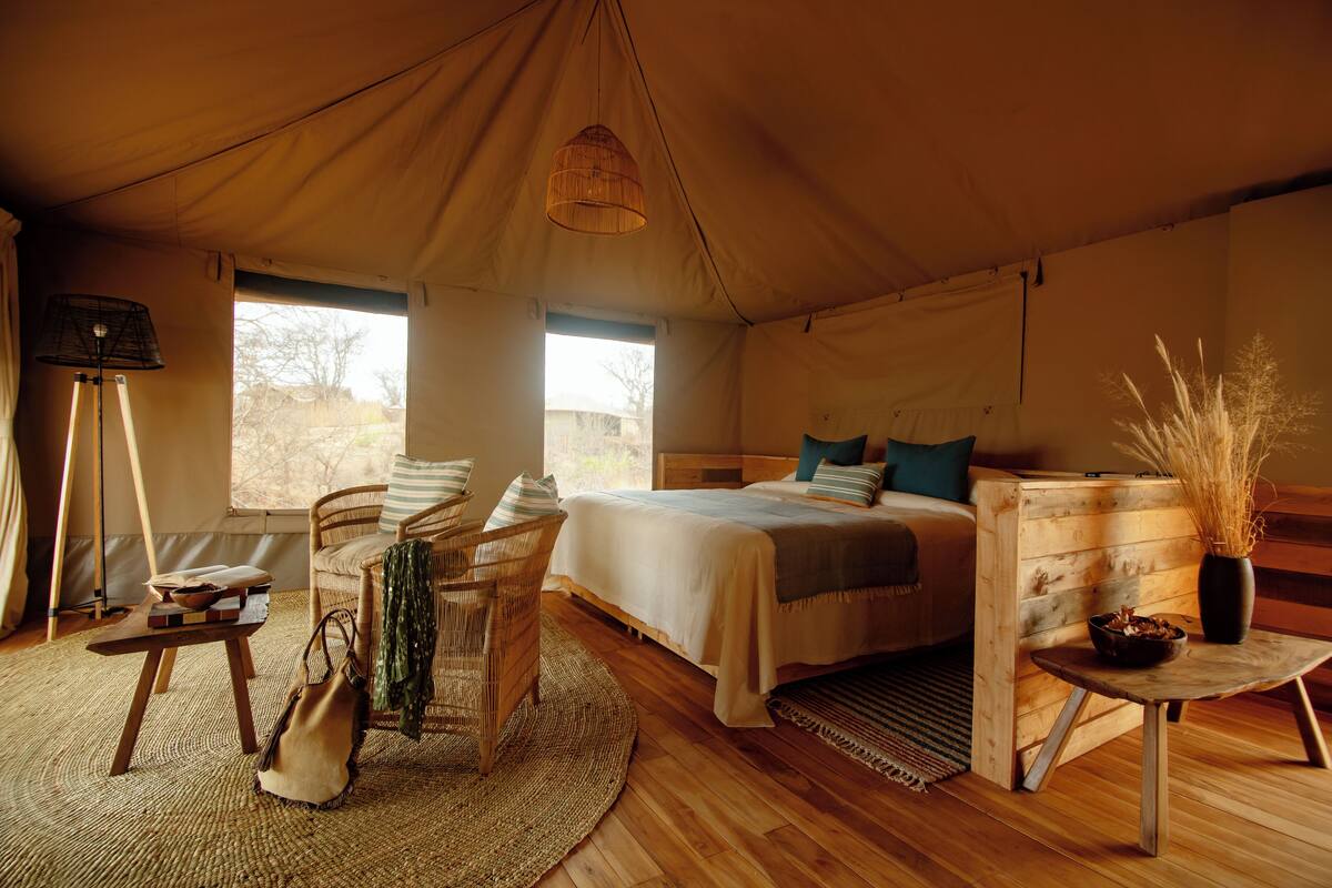 1 bedroom, in-room safe, individually decorated, individually furnished