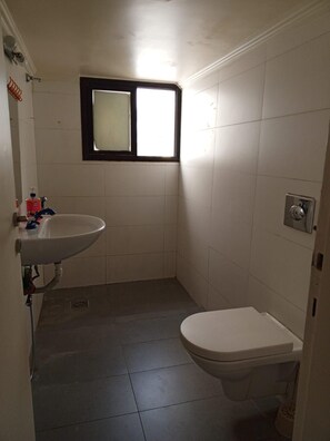 Chalet | Baño | Ducha, secador de pelo y toallas