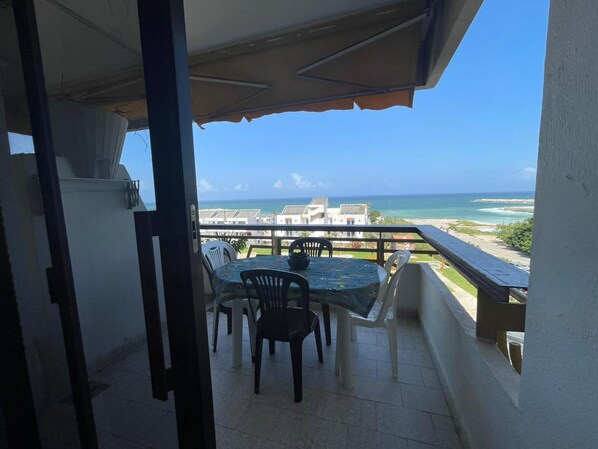 Apartment | Speisen im Freien