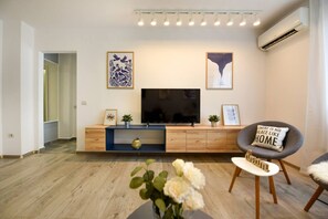 TV