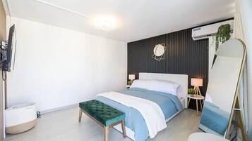 1 bedroom, desk, iron/ironing board, free WiFi