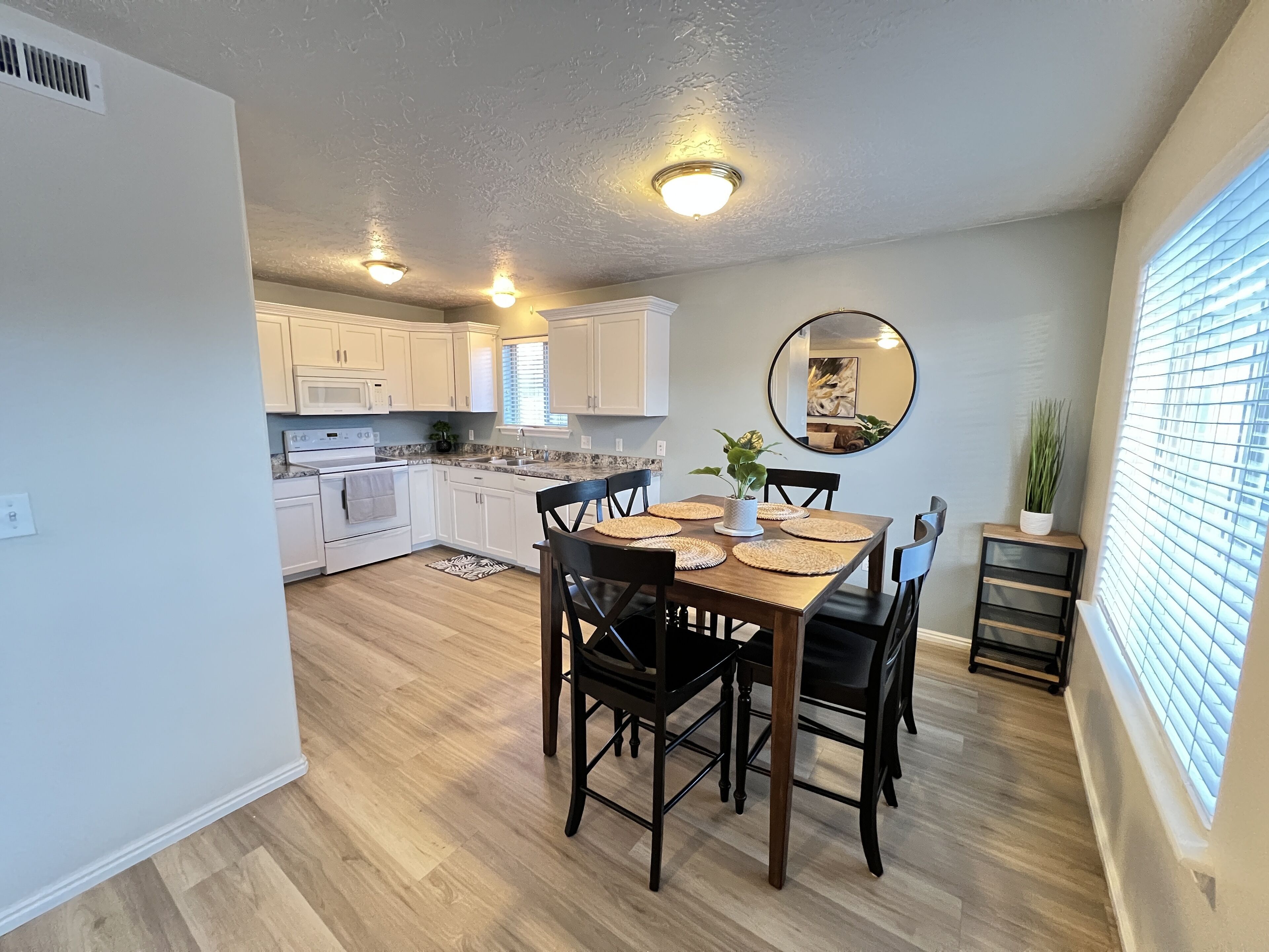Cute Condo in Rexburg Idaho- 3 Minutes to BYU-I Campus