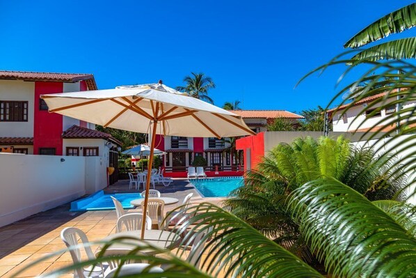 Pool - A 80m Praia de Taperapuã, c/ Piscina, Sauna, net Privativa 300mbps e Portaria (Praia de Taperapuã Porto Seguro)