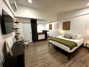 1 bedroom, iron/ironing board, WiFi, bed sheets