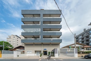 Apartment | Exterior