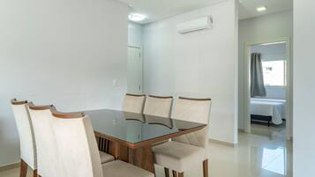 Apartamento básico | Opções para refeição