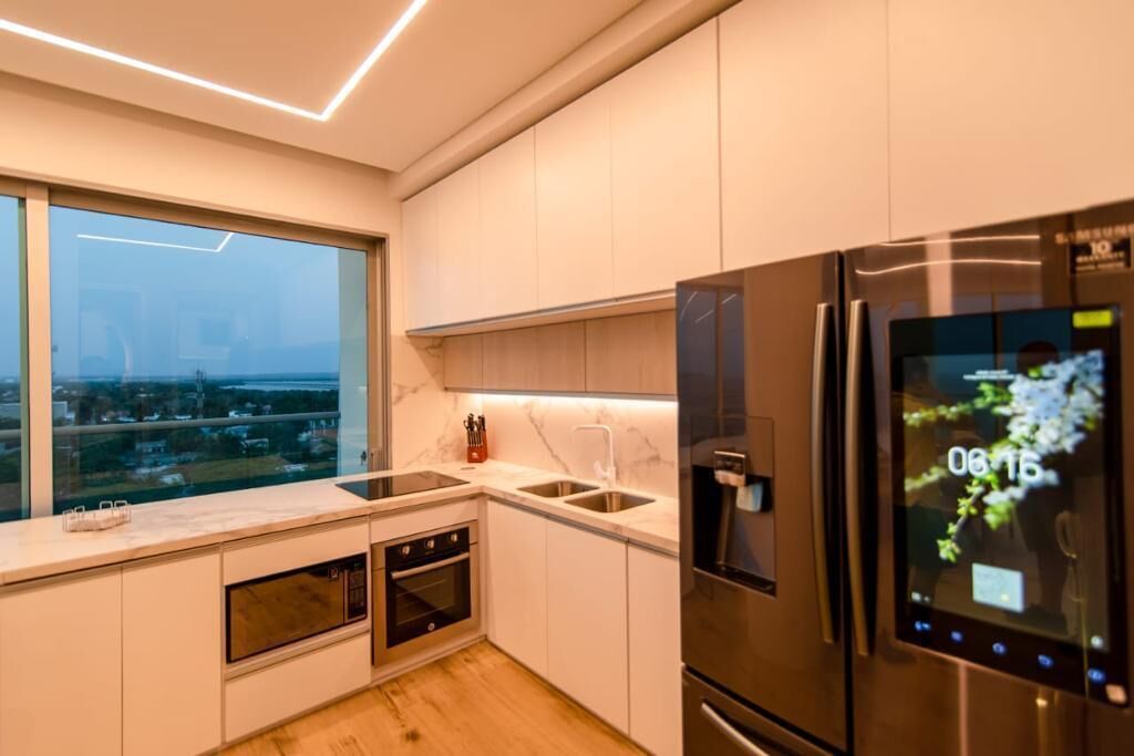 Fridge, microwave, coffee/tea maker