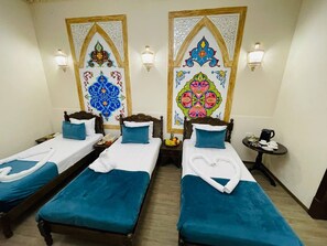 Desk, laptop workspace, blackout drapes, soundproofing - Hotel Jumadaler Castle Bukhara Old Town (Bukhara)