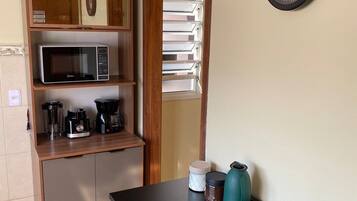 Departamento básico | Cocina privada