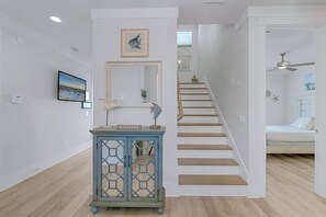 5 Schlafzimmer, Bügeleisen/Bügelbrett, kostenloses WLAN, Bettwäsche