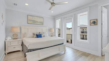 5 bedrooms, iron/ironing board, free WiFi, bed sheets