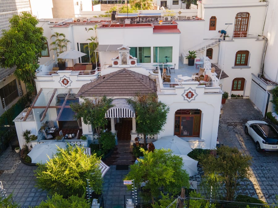 Fachada de la propiedad