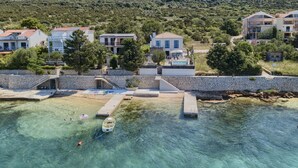 Unclassified image, 2 of 71, button - Villa Lunjsko (North Dalmatia - Stara Novalja) (Stara Novalja)