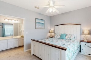 2 間睡房、熨斗/熨衫板、免費 Wi-Fi、床單