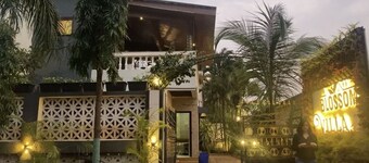 villa that comes with all amenities that a family requires for a perfect stay. 
