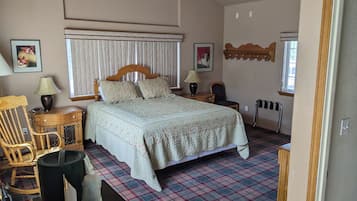 Habitación individual Premium | 1 habitación, escritorio y espacio para trabajar con laptop