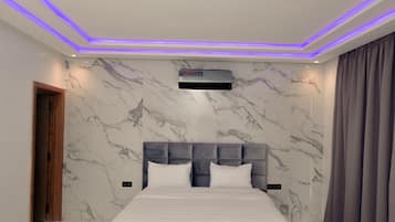 5 chambres, fer et planche Ă  repasser, Wi-Fi, draps fournis