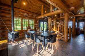 Dining - Guesthouse Cabin vacation rentals in Berkshire County (Sheffield)