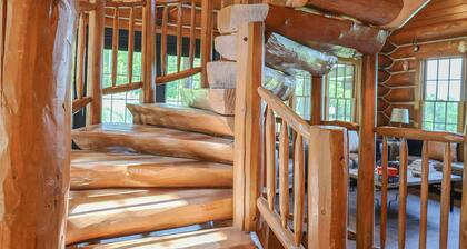 Guesthouse Cabin vacation rentals in Berkshire County