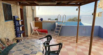 Spacious Coastal Retreat: Beach, Forest Sunset Views, Perfect for Family& Friend