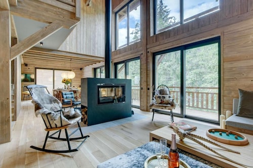 Chalet, fitness, sauna, balcony, fireplace or stove, parking, tv, 257m², Morzine