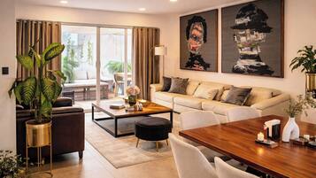 Smart TV, stereo